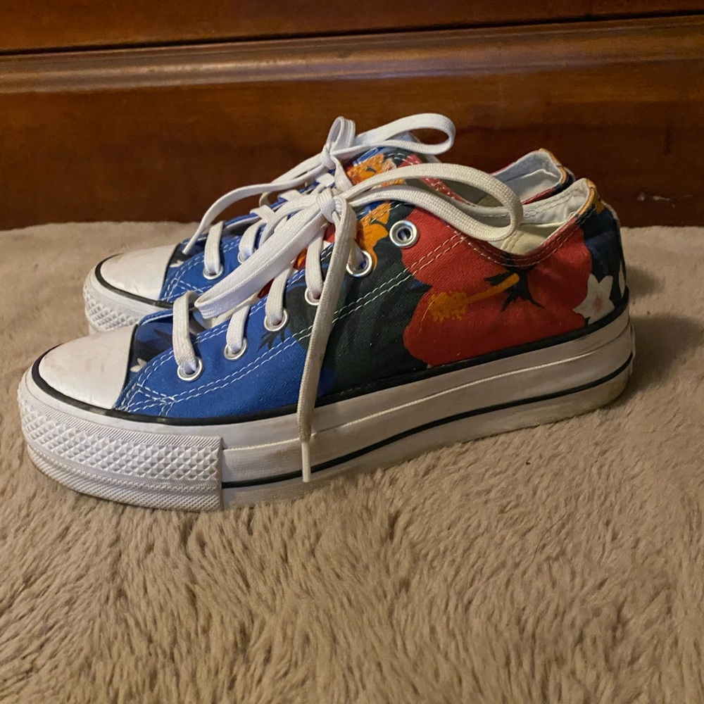 Summer platform converse